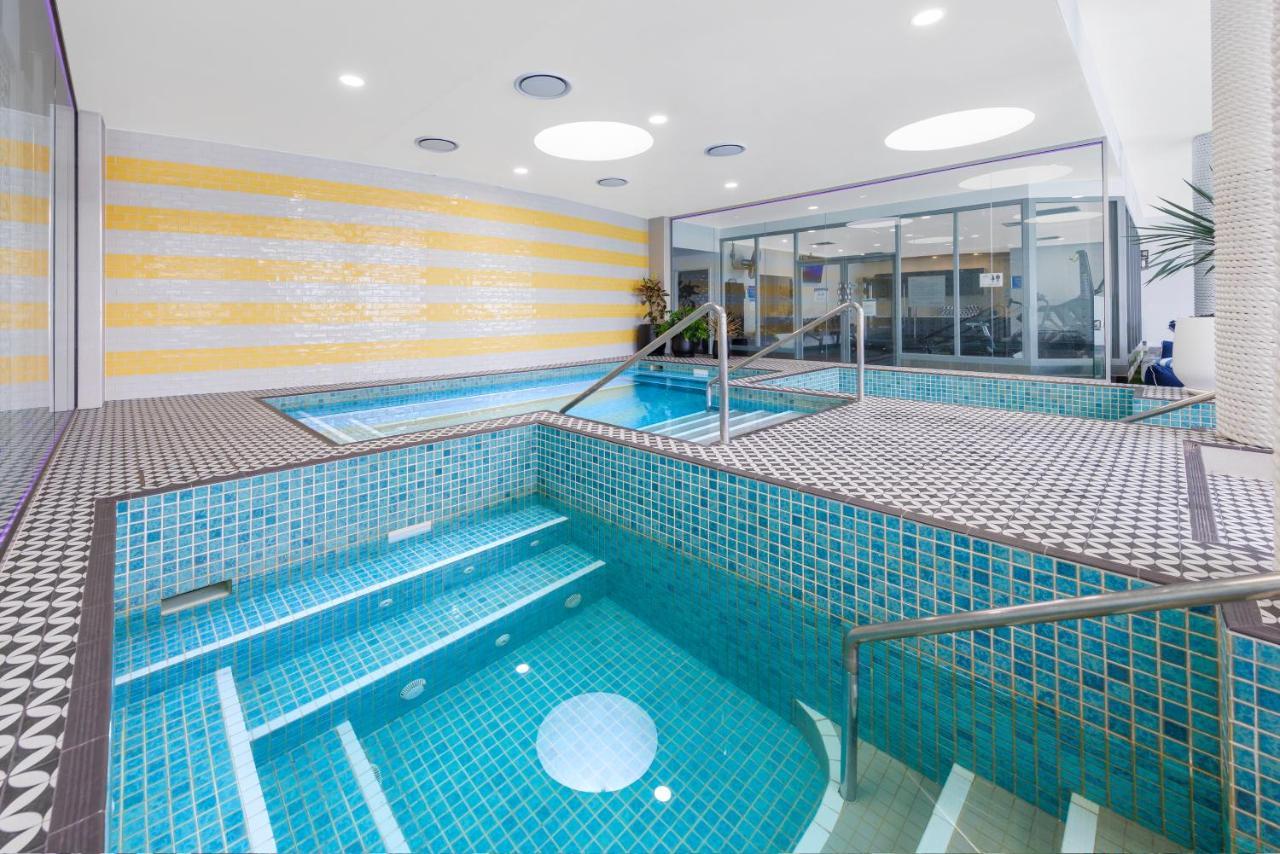 Ramada Resort By Wyndham Shoal Bay Extérieur photo
